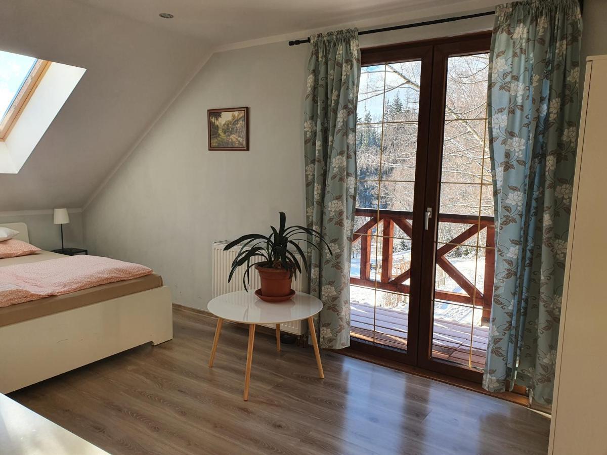 Ksiezycowa Dolina Apartment Ladek-Zdroj Luaran gambar