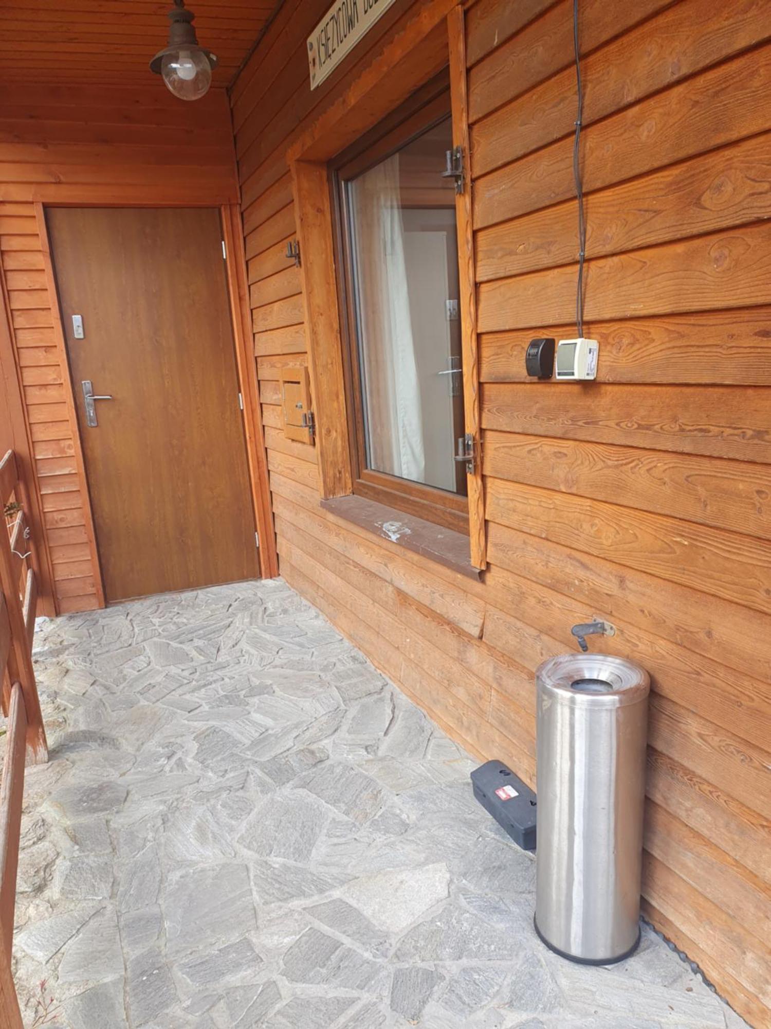 Ksiezycowa Dolina Apartment Ladek-Zdroj Luaran gambar